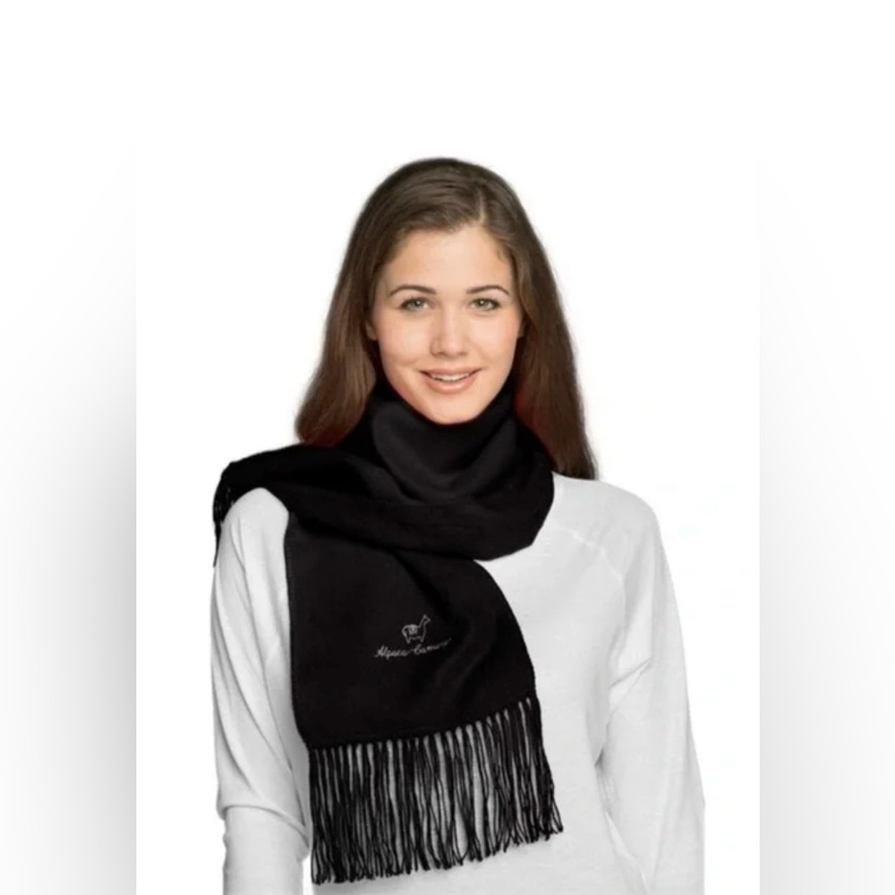 NWOT Classic Black Alpaca Scarf with Fringe (NEW WITHOUT TAGS)